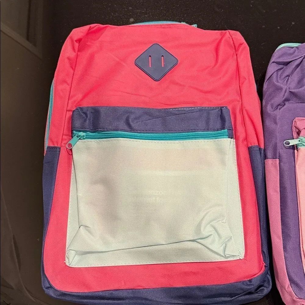 Boy 👦🏼 backpack & supplies - Picture 4 of 13